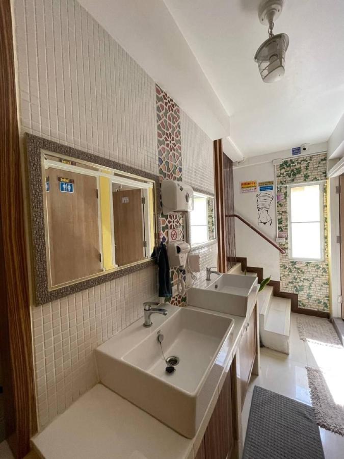 Хостел Great House 99 Бангкок Экстерьер фото